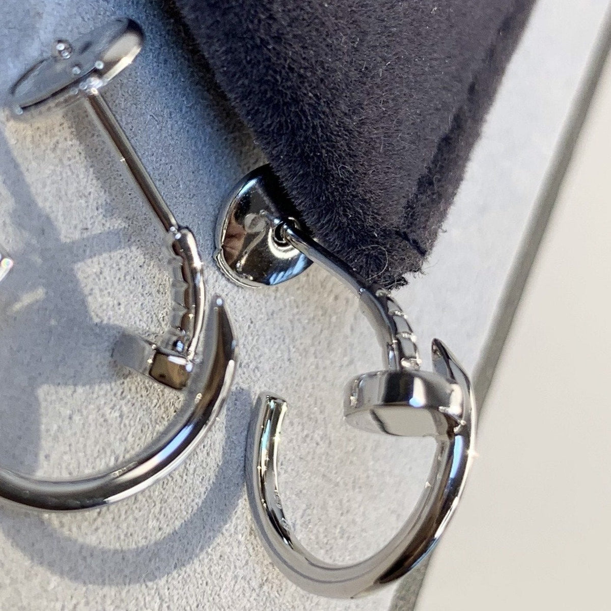Mysitc JUSTE EARRINGS SILVER