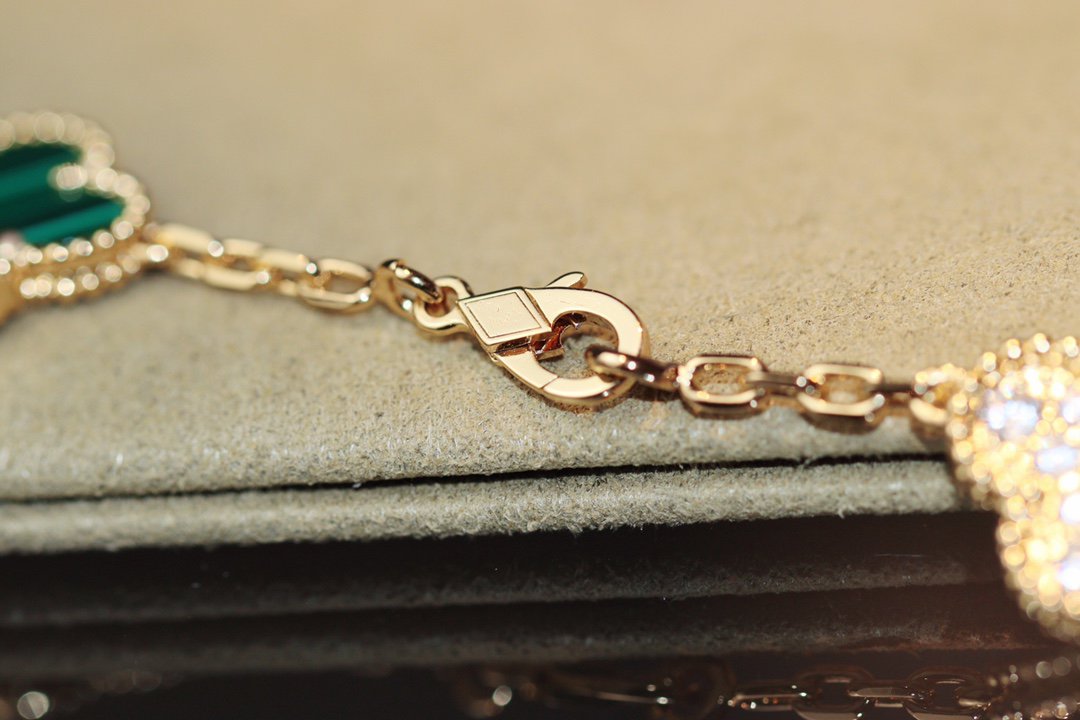 [Mystic]CLOVER 20 MOTIFS ONYX ROSE GOLD