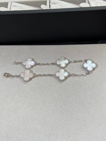 [Mystic]CLOVER WHITE PEARL MOP 5 MOTIF BRACELET COLLECTION