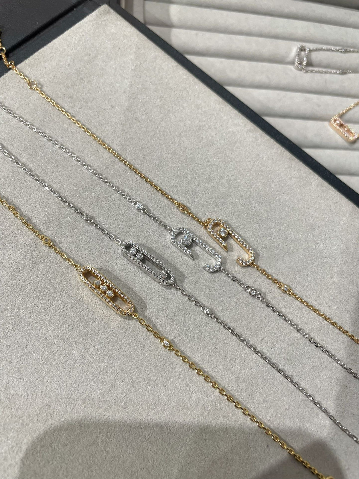 [Mysitc ] BABY MOVE DIAMOND BRACELET