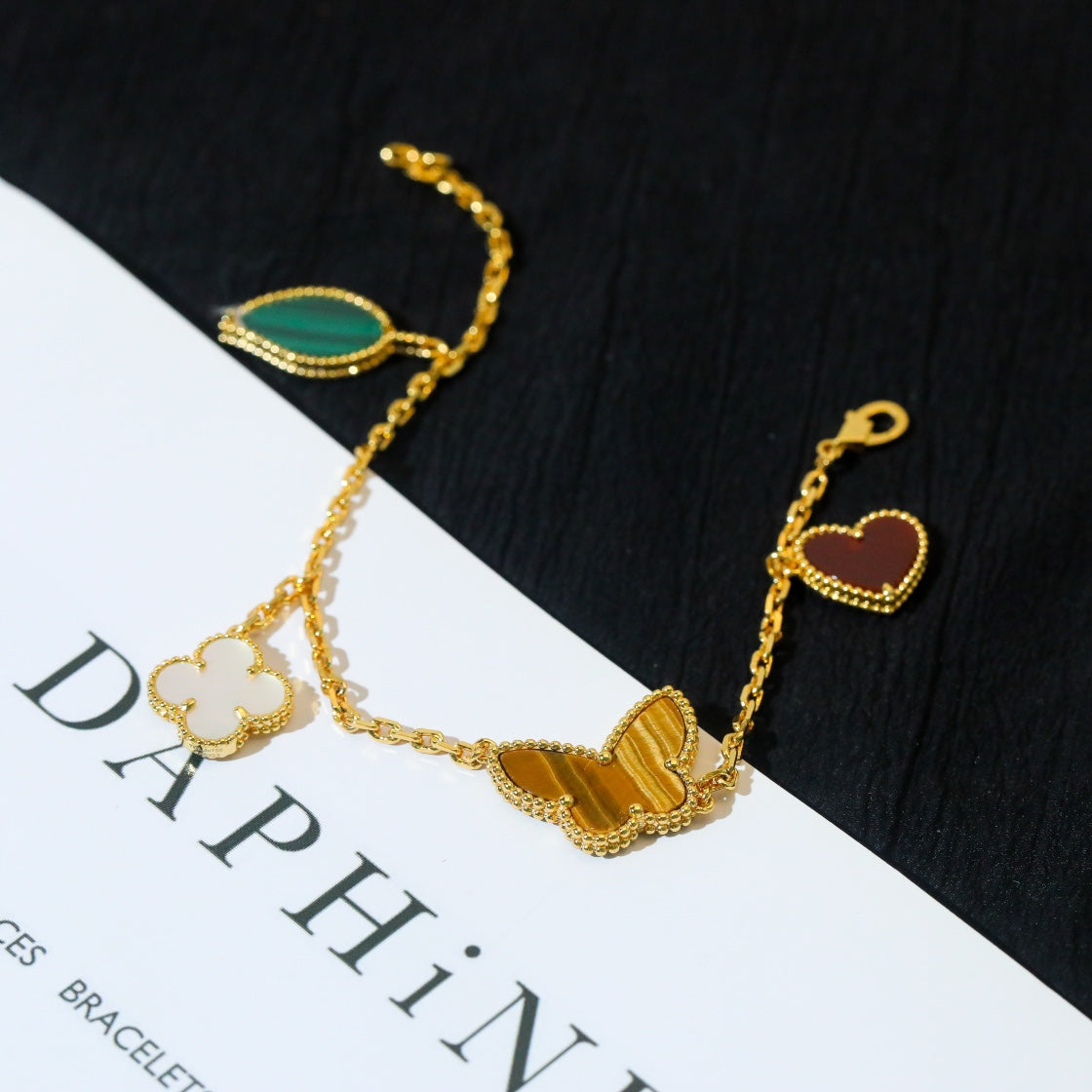 [Mystic]LUCKY SPRING 5 MOTIF GOLD BRACELET