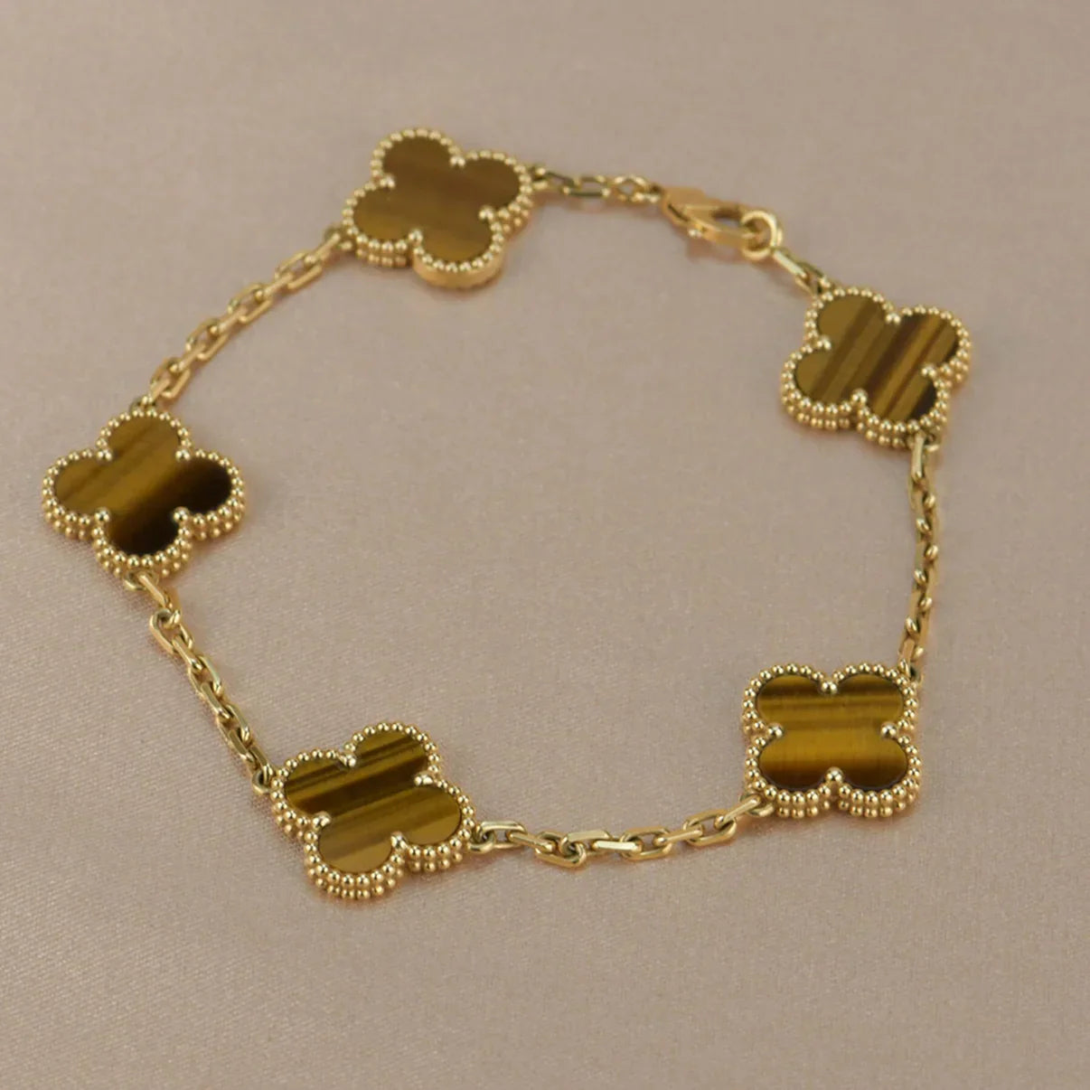 [Mystic] CLOVER 5 MOTIFS TIGER EYE BRACELET COLLECTION
