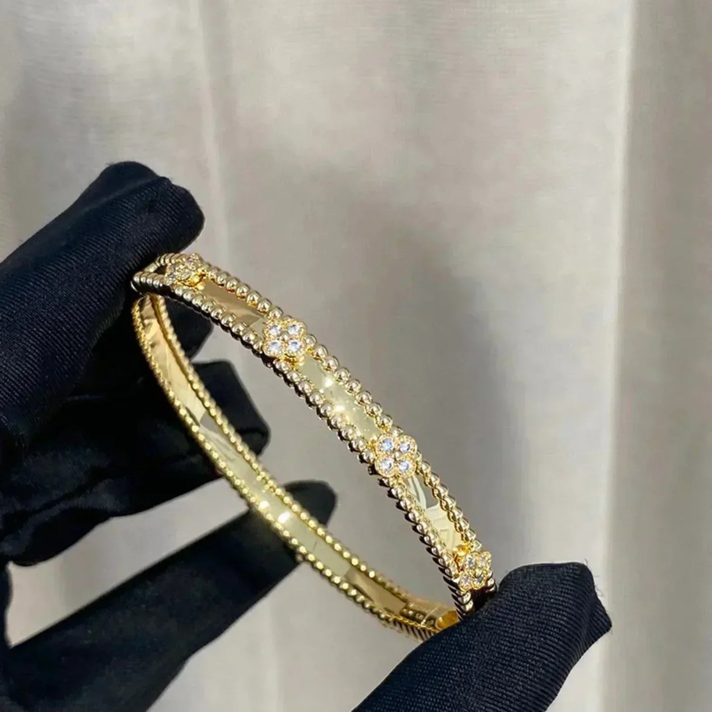 [Mystic]CLOVER BRACELET 4MM DIAMONDS