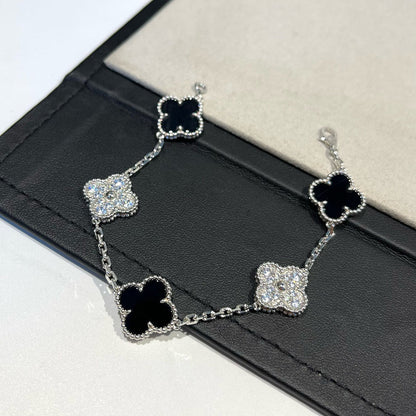 [Mystic] CLOVER 5 MOTIF ONYXS BRACELET COLLECTION